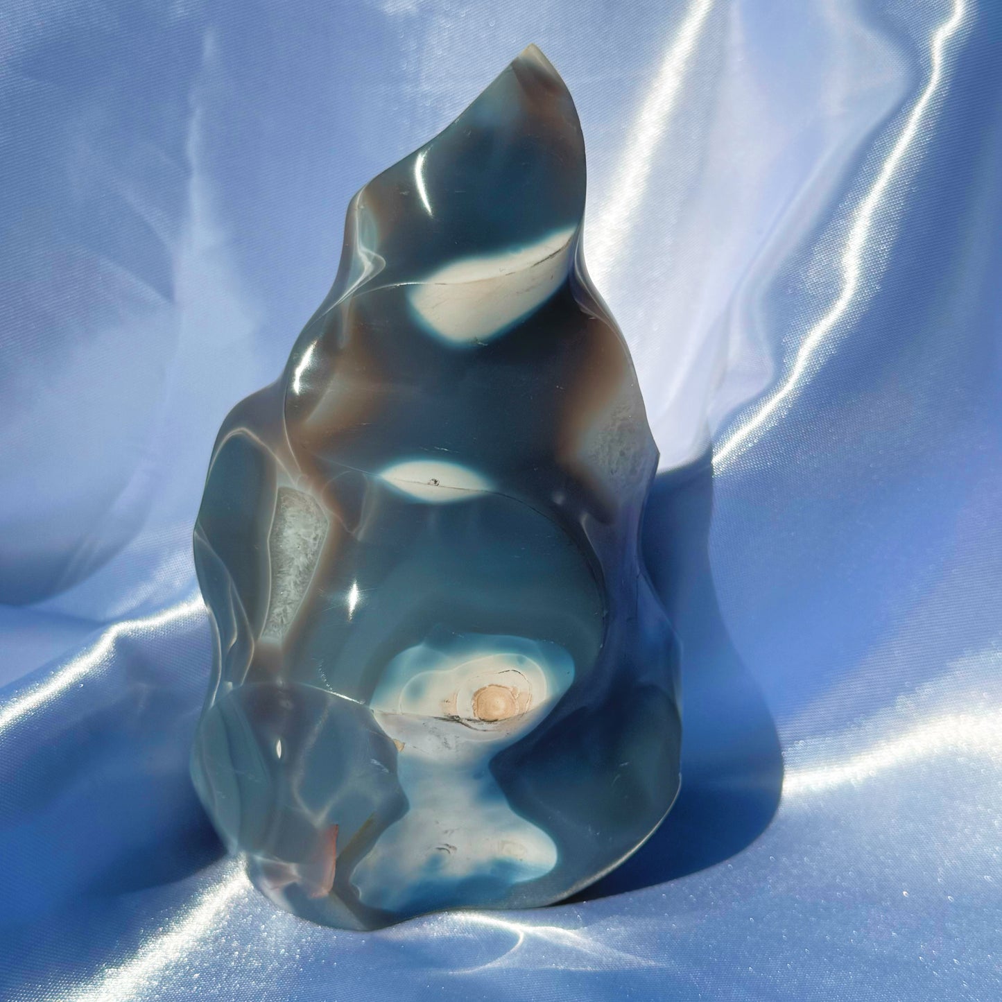 Orca Agate W/ Quartz Flame (M)