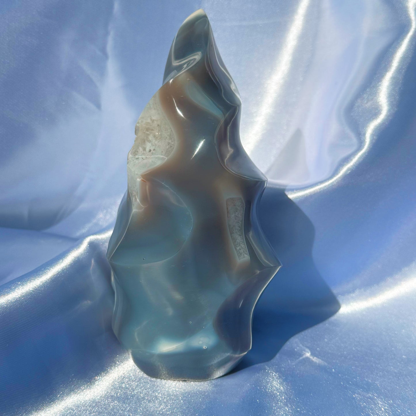 Orca Agate W/ Quartz Flame (M)