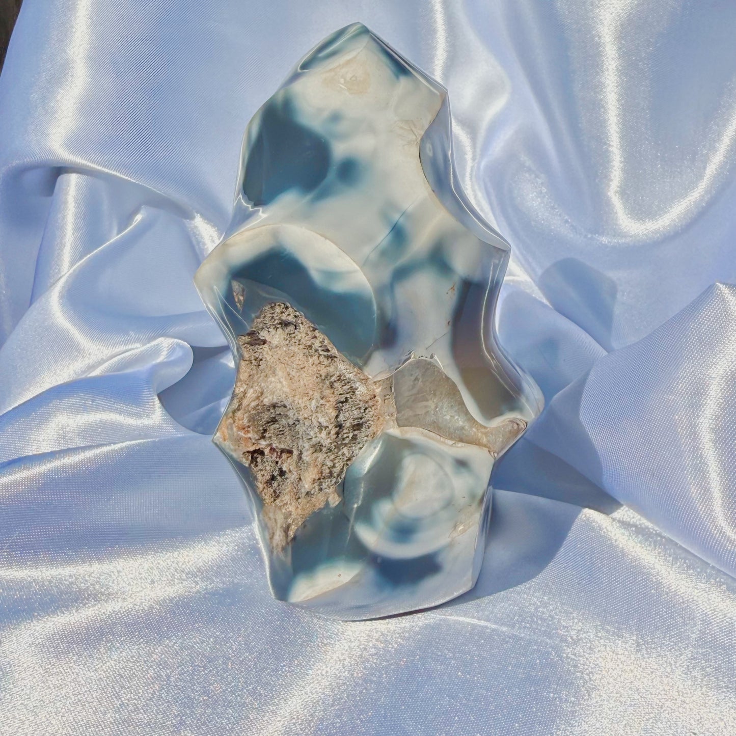 Orca Agate W/ Quartz Flame (B)